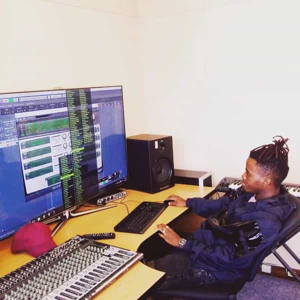 KwaMzobhana
