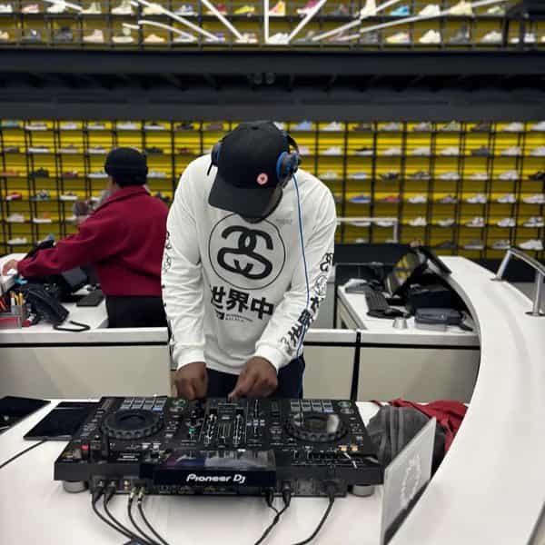 GQOM ONE WAY