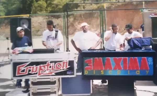 STRH RADIO