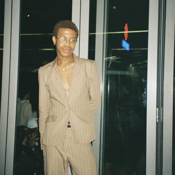 STUDIO3000